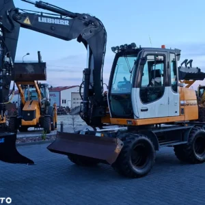 Liebherr A309 ROTOTILT ze szczypcami
